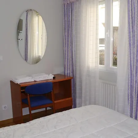 Guest house Adela Pradoluengo